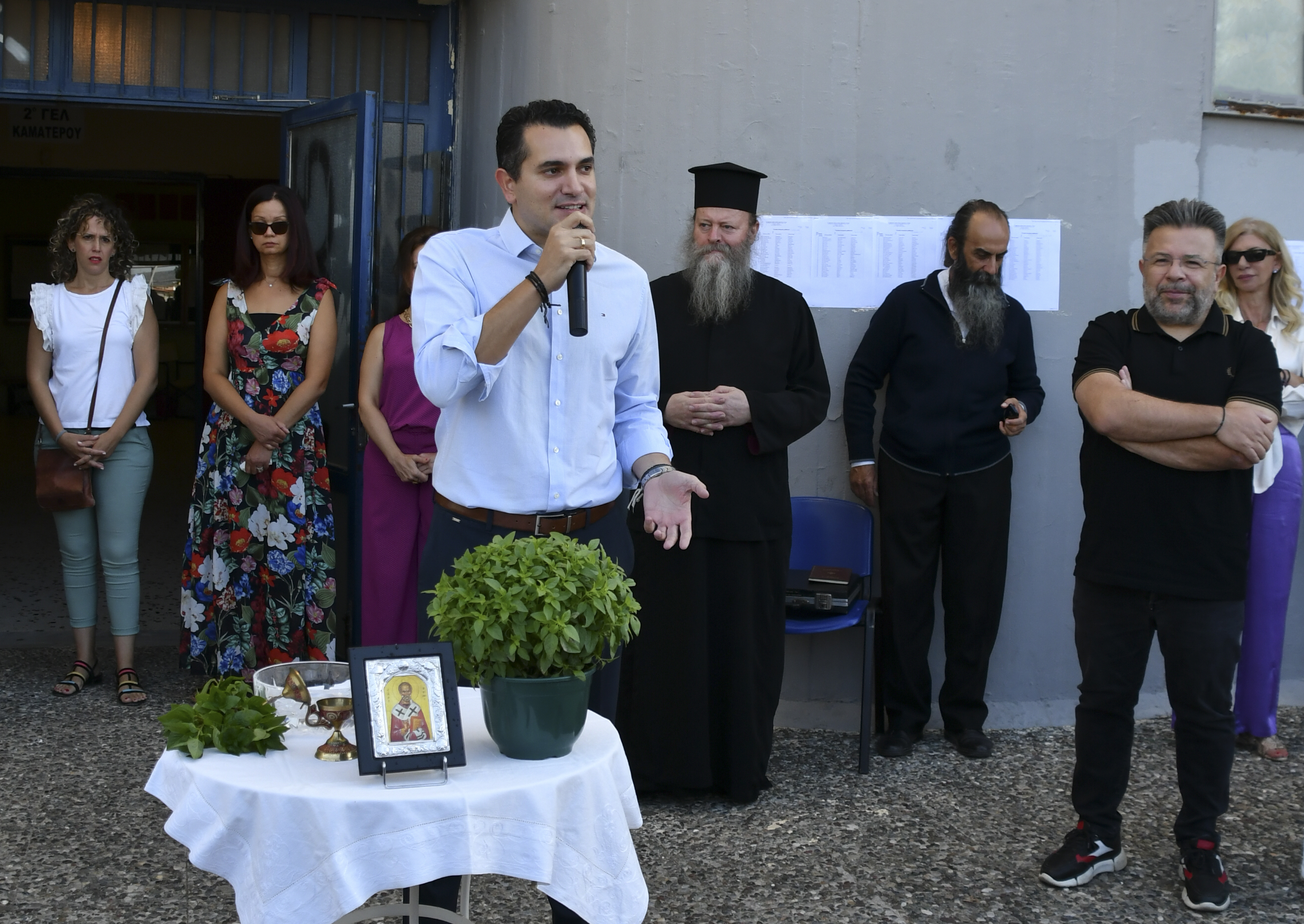 Ποιο είναι το μήνυμα του Δημάρχου Αγίων Αναργύρων-Καματερού Σταύρου Τσίρμπα για τη νέα σχολική χρονιά